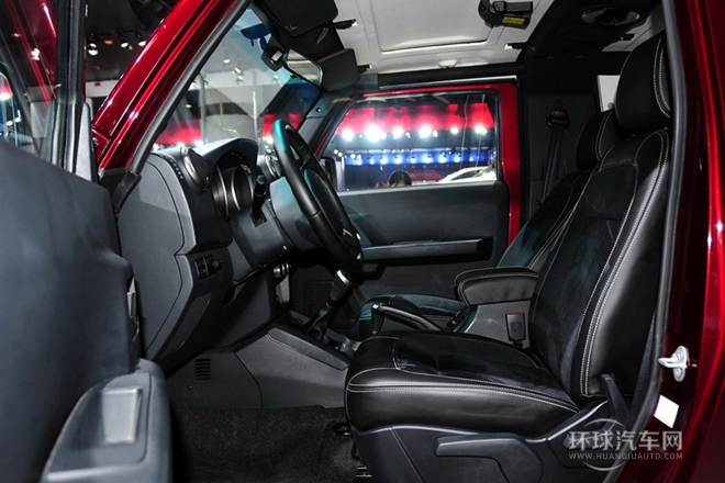 2014款 2.4L 手動征途版