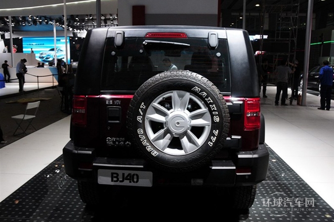 2014款 2.4L 手動征途版