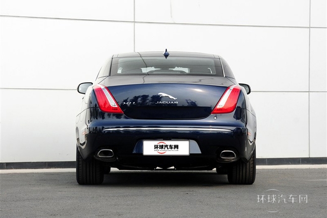 2014款 XJL 2.0T 兩驅(qū)全景商務版