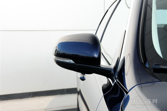 2014款 XJL 2.0T 兩驅全景商務版