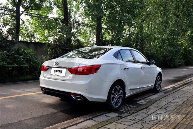 2014款 2.0T 自動豪華型