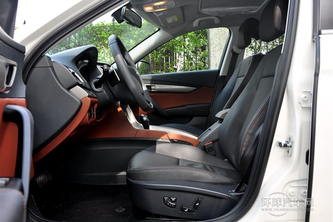 2014款 2.0T 自動豪華型