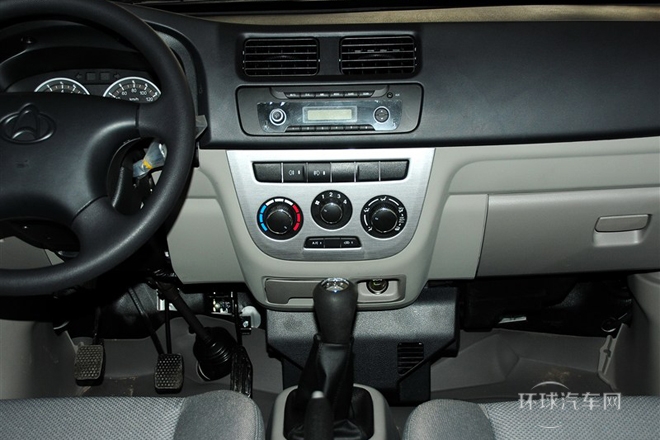 2011款 1.3L舒適型