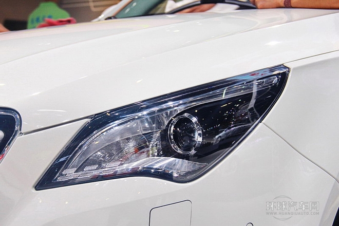 2014款 2.0T 自動基本型