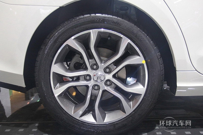 2014款 2.0T 自動(dòng)基本型