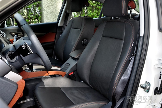 2014款 2.0T 自動舒適型