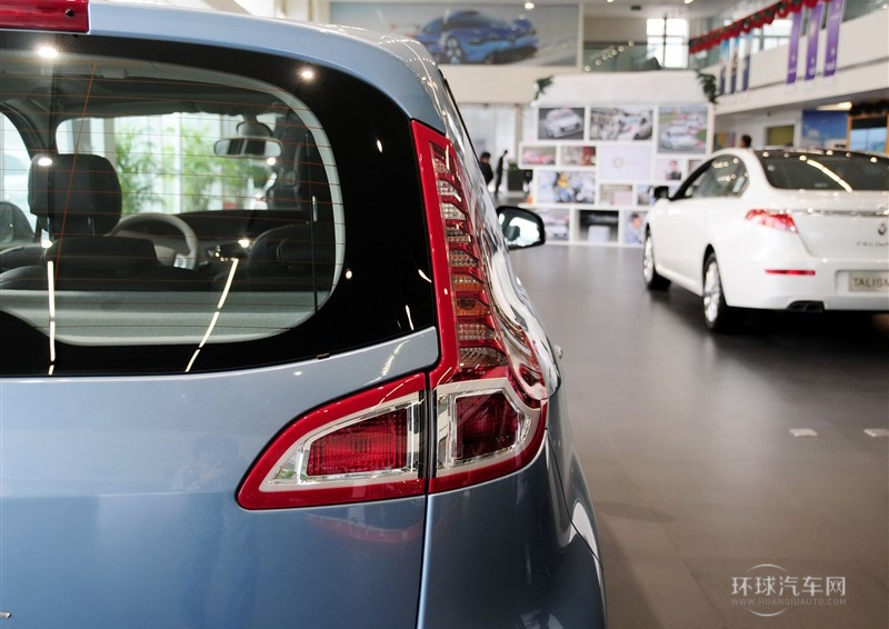 2012款 2.0 風(fēng)景舒適版