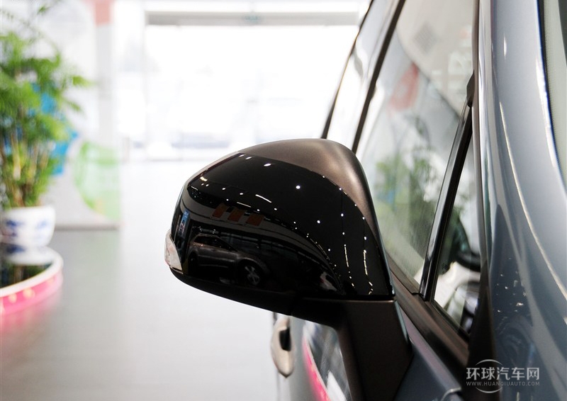 2012款 2.0 風景舒適版