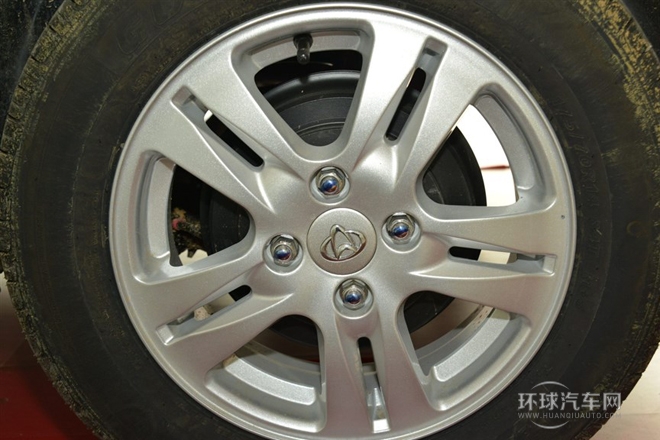 2013款 1.2L 手動舒適型