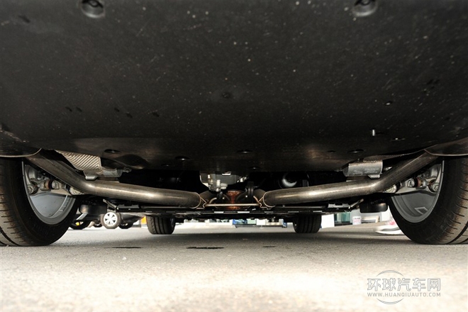 2014款 XJL 2.0T 兩驅尊享商務版