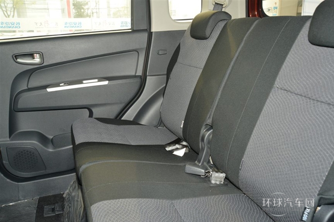 2013款 1.2L 手動舒適型