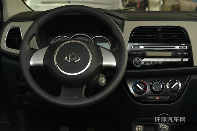 2013款 1.2L 手動舒適型