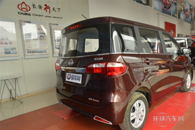 2013款 1.2L 手動舒適型