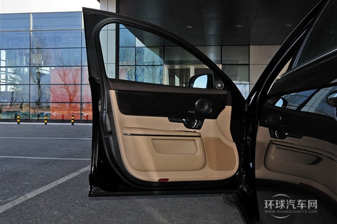 2014款 XJL 3.0 SC 兩驅旗艦商務版