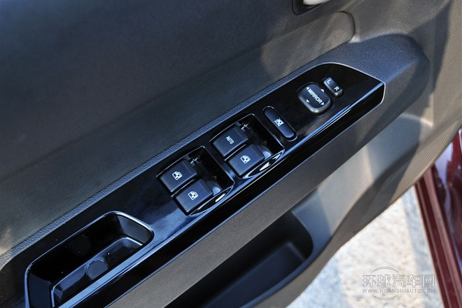 2013款 1.2L 手動精英型