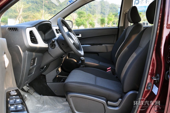 2013款 1.2L 手動精英型