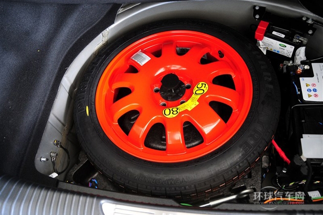 2014款 XJL 3.0 SC 兩驅(qū)尊享商務(wù)版