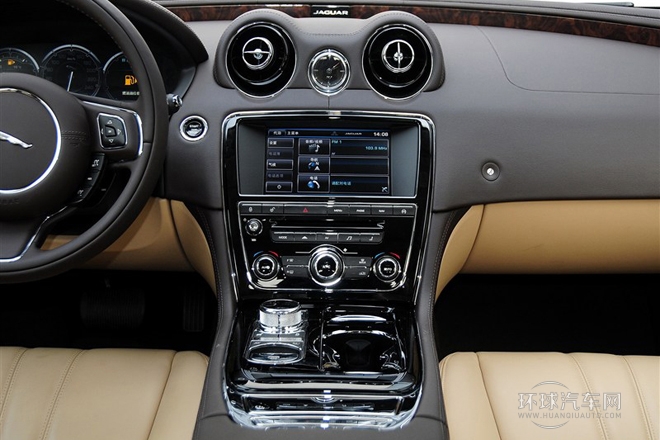 2014款 XJL 3.0 SC 四驅全景商務版