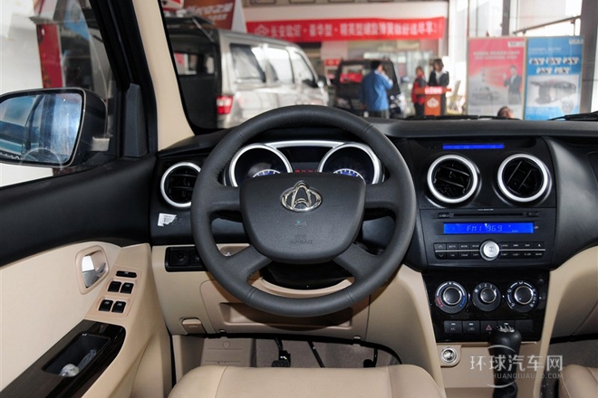 2012款 1.5L豪華型