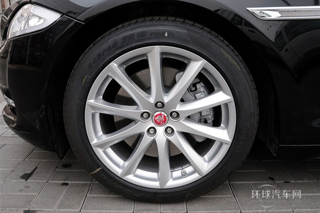 2014款 XJL 3.0 SC 四驅尊享商務版