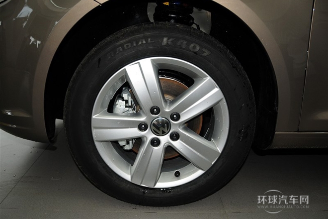 2015款 1.4T 手動(dòng)風(fēng)尚版5座