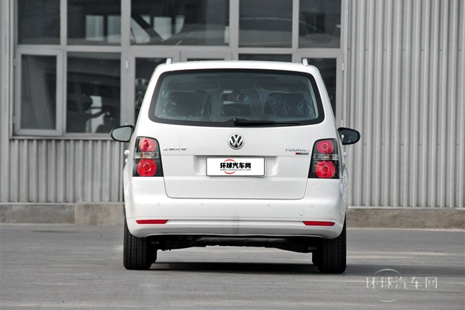 2015款 1.4T 自動(dòng)30周年紀(jì)念版