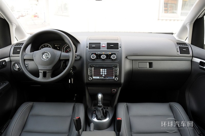 2015款 1.4T 自動30周年紀念版