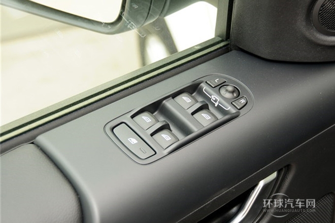 2014款 2.2T SD4 SE柴油版