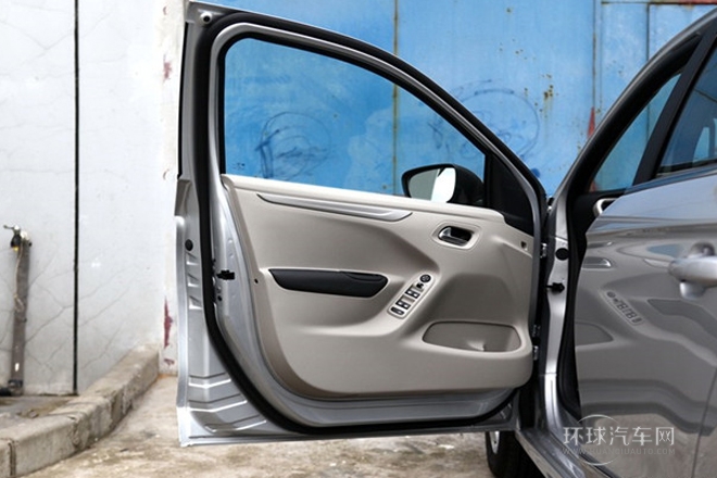 2014款 1.6L 自動豪華型