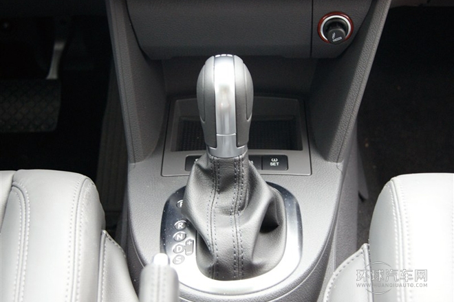 2015款 1.4T 自動豪華版5座