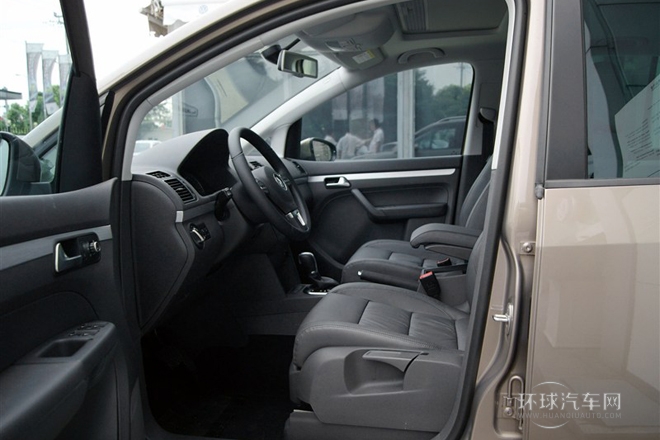 2015款 1.4T 自動豪華版5座