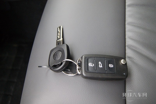 2015款 1.4T 自動(dòng)豪華版5座