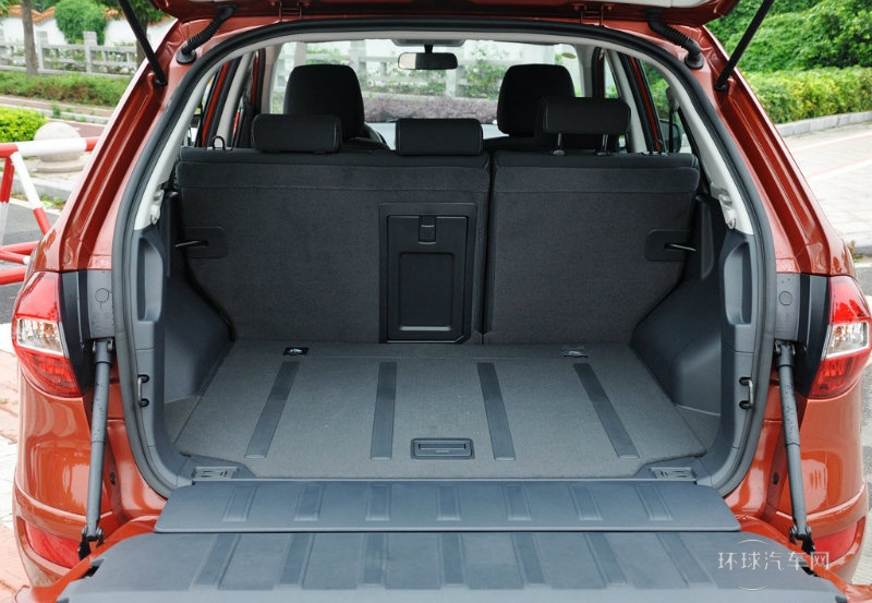 2014款 改款 2.0L 兩驅標準版