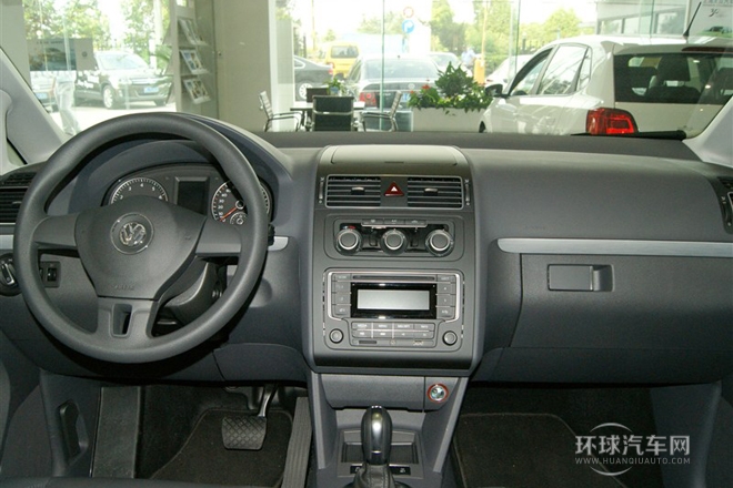 2015款 1.4T 自動舒適版5座