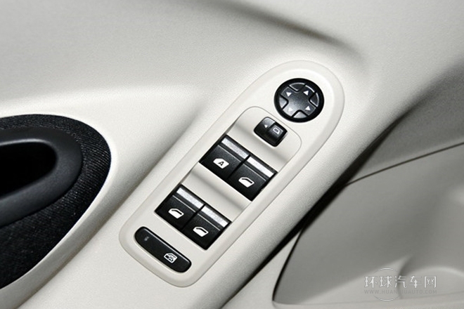 2014款 1.6L 手動舒適型