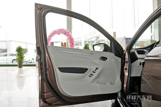 2014款 1.6L 手動舒適型