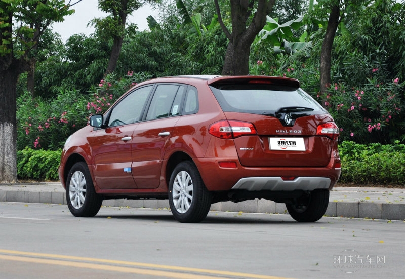 2014款 改款 2.0L 兩驅(qū)標(biāo)準(zhǔn)版