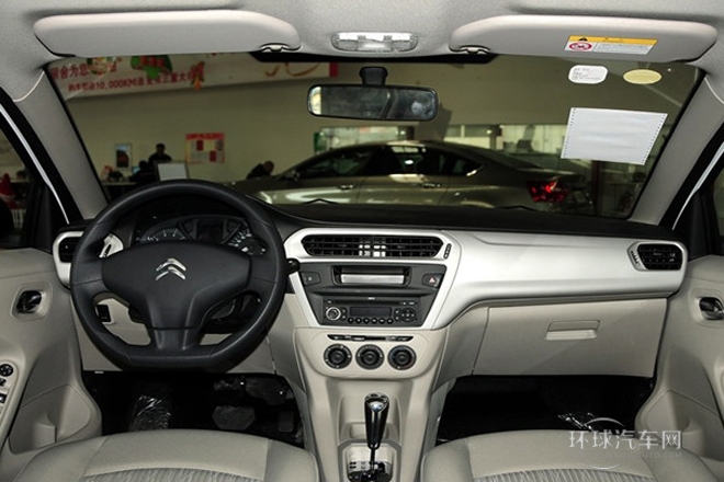 2014款 1.6L 自動時尚型