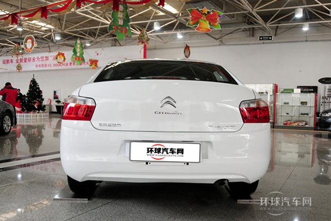 2014款 1.6L 自動(dòng)時(shí)尚型