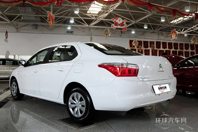 2014款 1.6L 自動時尚型