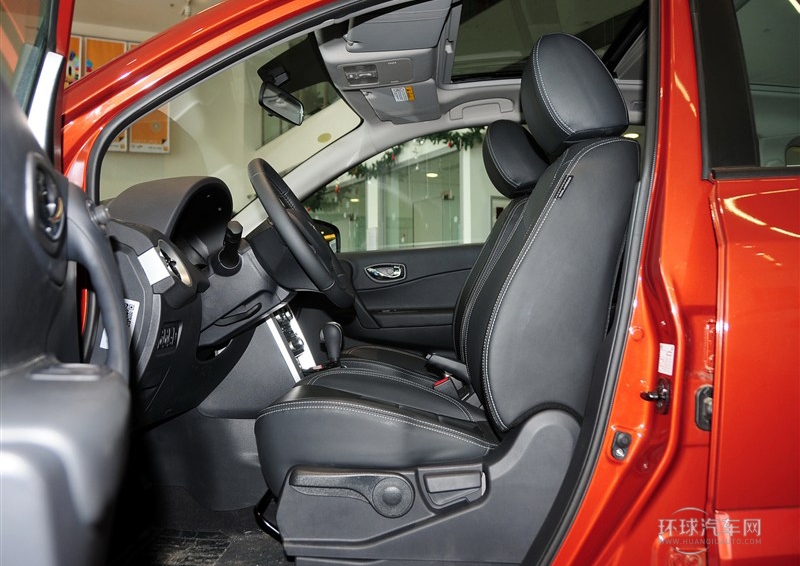 2014款 改款 2.0L 兩驅時尚版