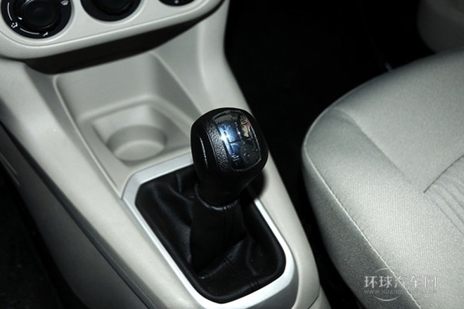 2014款 1.6L 手動(dòng)時(shí)尚型