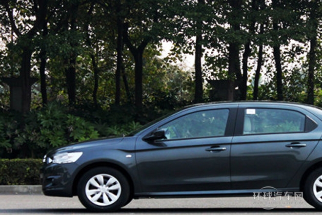 2014款 1.6L 手動(dòng)時(shí)尚型