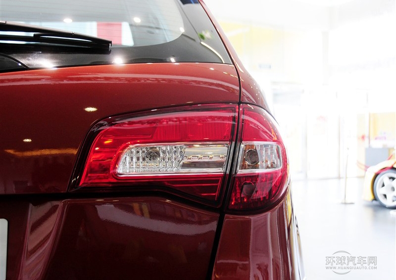 2014款 改款 2.0L 兩驅時尚版