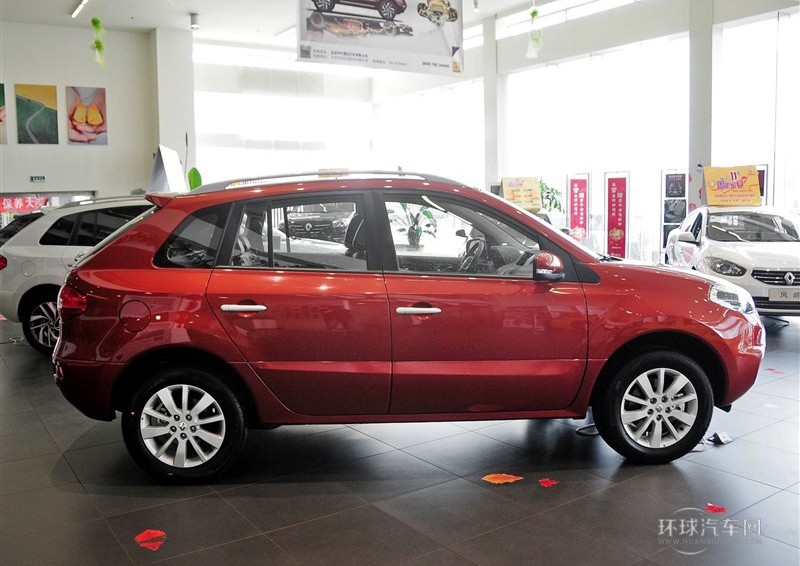 2014款 改款 2.0L 兩驅時尚版