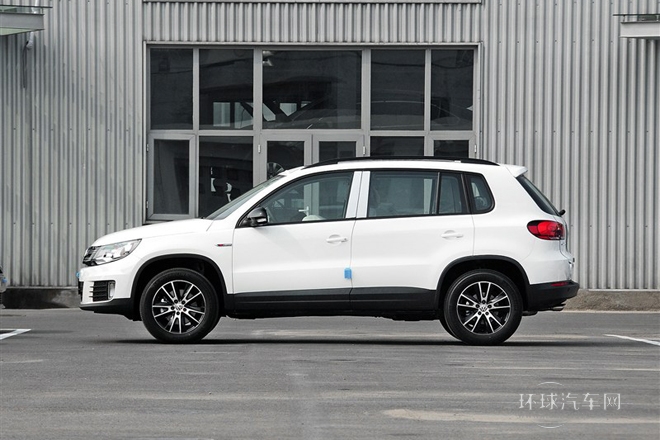 2015款 1.8TSI 自動兩驅30周年紀念版