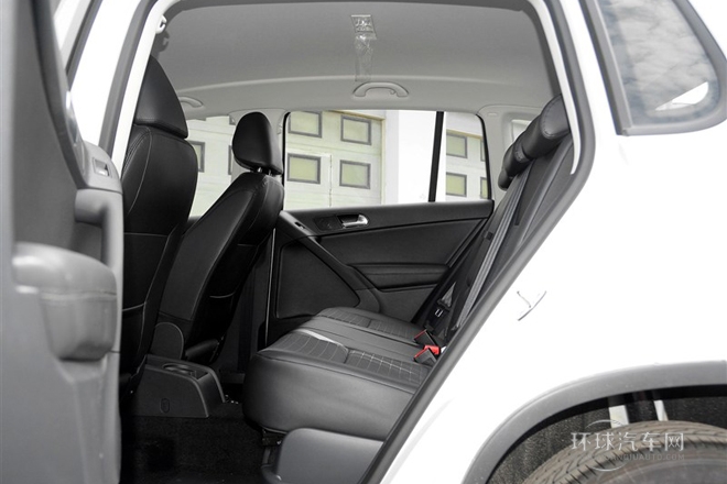 2015款 1.8TSI 自動兩驅風尚版