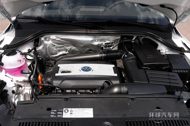 2015款 1.8TSI 自動兩驅(qū)風(fēng)尚版