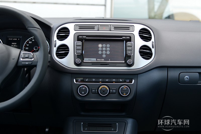 2015款 1.8TSI 自動兩驅豪華型