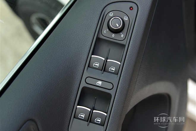 2015款 1.8TSI 自動(dòng)兩驅(qū)豪華型